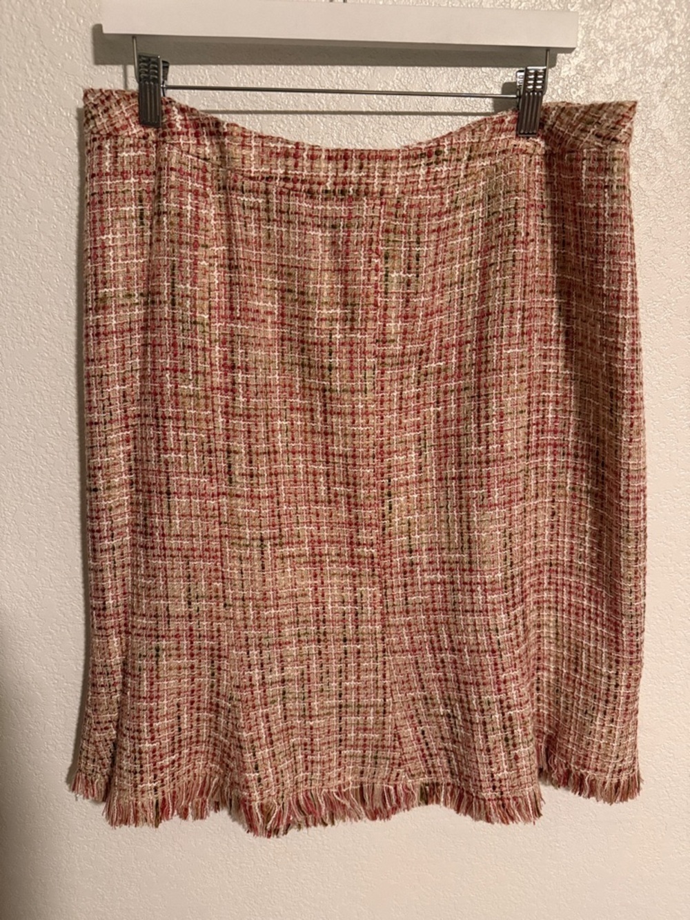 Lane Bryant Pink & Tan Tweed Frayed Hem Pencil Skirt Size 16 NWT